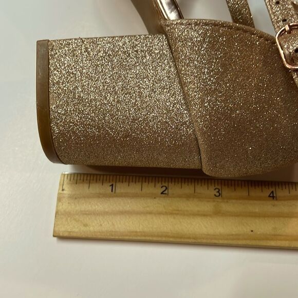 Journee Women’s Bella Gold Glitter Block Heel Dress Sandal Sz 7.5 - Picture 8 of 8